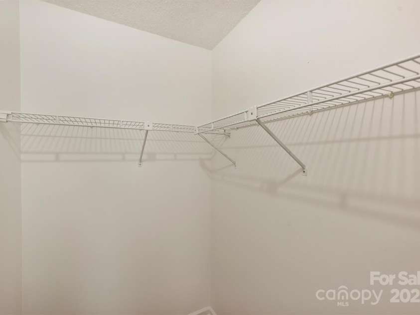 6016 Gray Gate Lane, Charlotte, NC 28210.  MLS# CAR4257900, YatesRealty ID 24019. Main bedroom closet