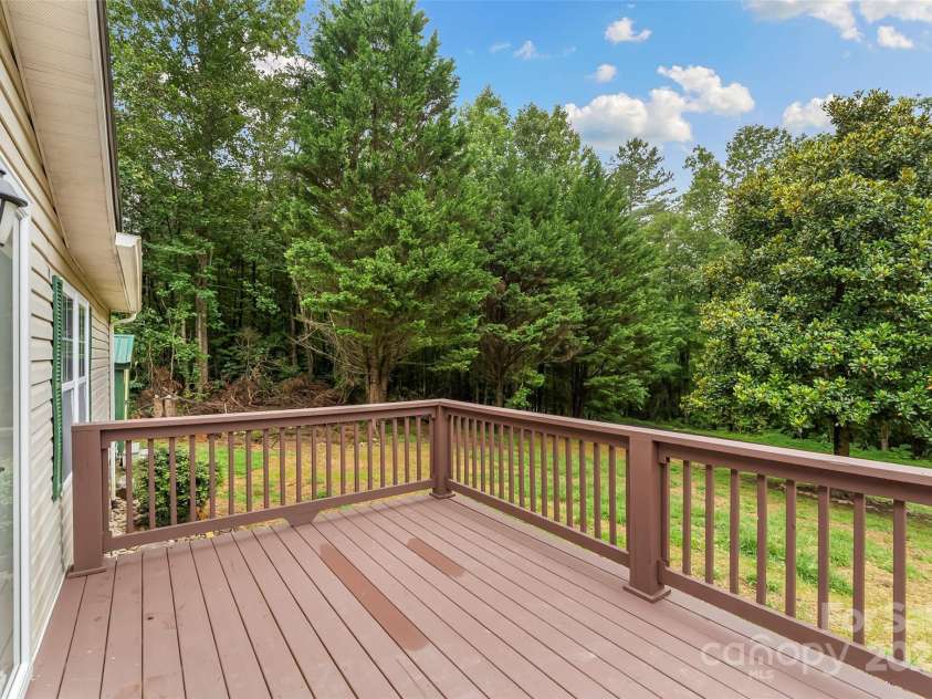 2236 Sisue Street, Morganton, NC 28655.  MLS# CAR4289772, YatesRealty ID 2402. 