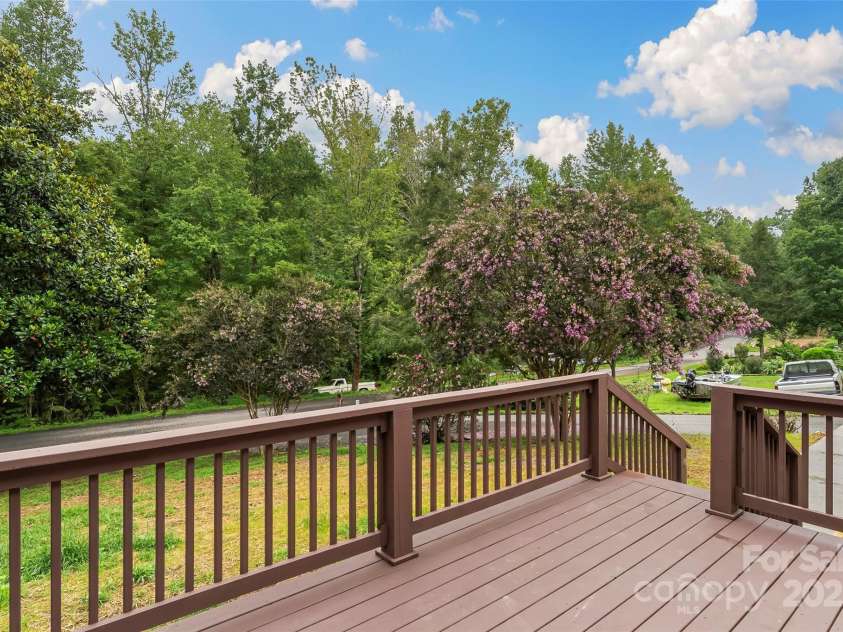 2236 Sisue Street, Morganton, NC 28655.  MLS# CAR4289772, YatesRealty ID 2402. 