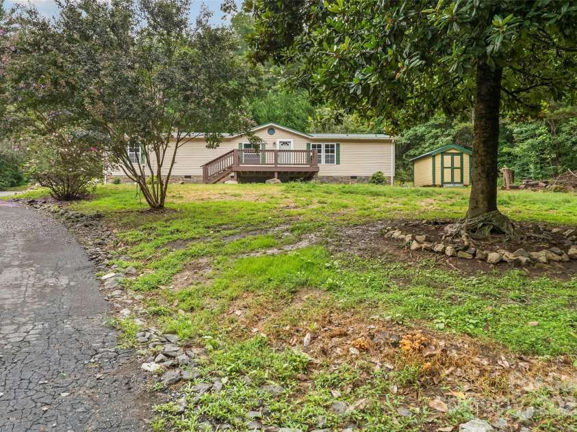 2236 Sisue Street, Morganton, NC 28655.  MLS# CAR4289772, YatesRealty ID 2402. 