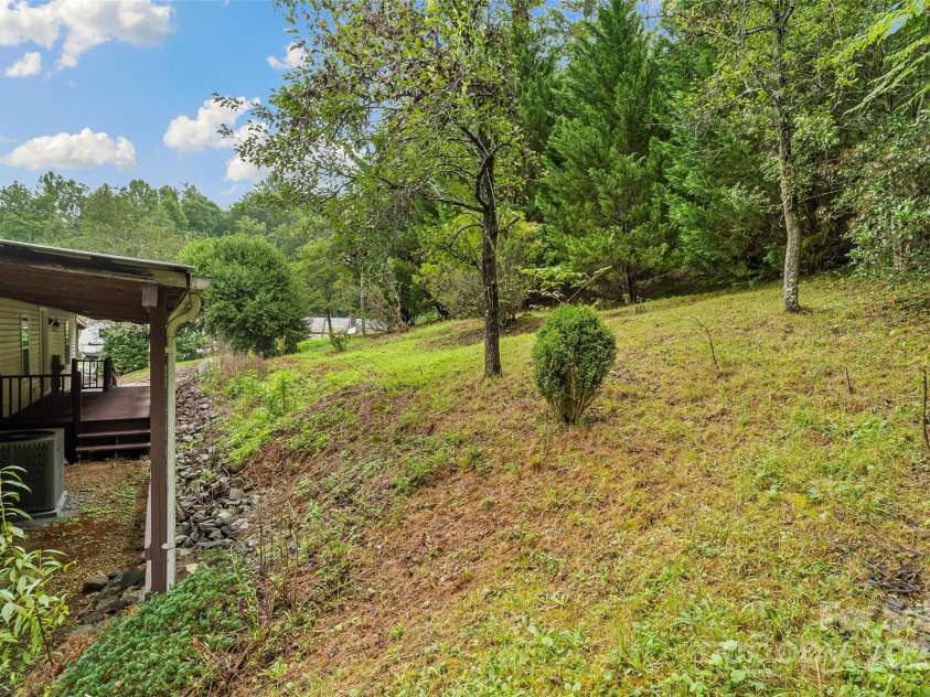 2236 Sisue Street, Morganton, NC 28655.  MLS# CAR4289772, YatesRealty ID 2402. 