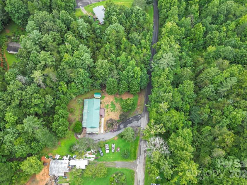 2236 Sisue Street, Morganton, NC 28655.  MLS# CAR4289772, YatesRealty ID 2402. 