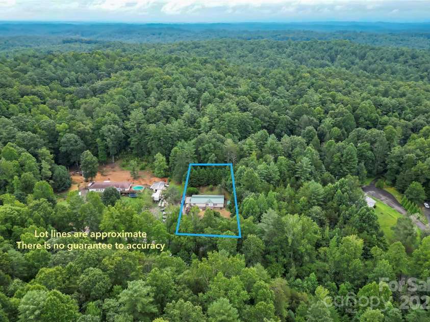2236 Sisue Street, Morganton, NC 28655.  MLS# CAR4289772, YatesRealty ID 2402. 