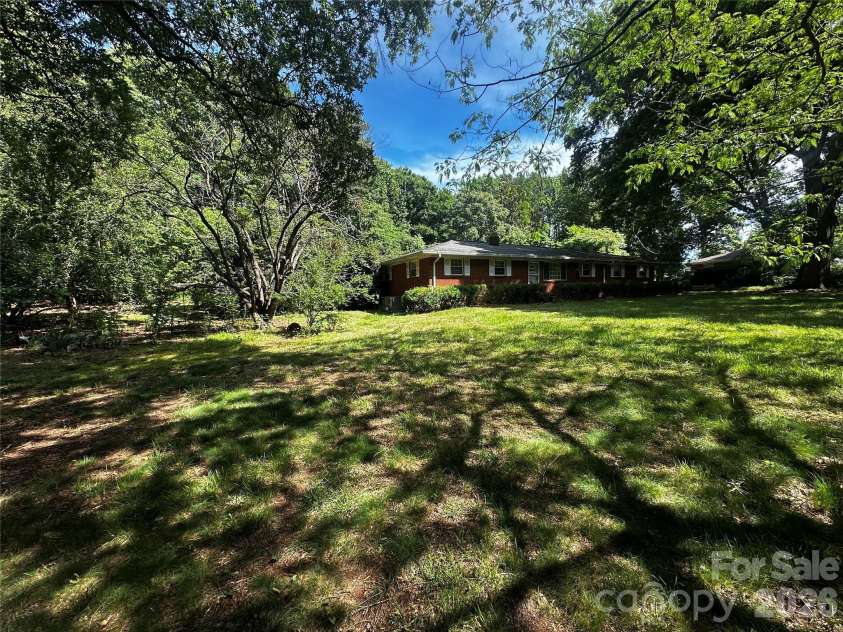 15023 Thompson Road, Mint Hill, NC 28227.  MLS# CAR4382591, YatesRealty ID 24020. 