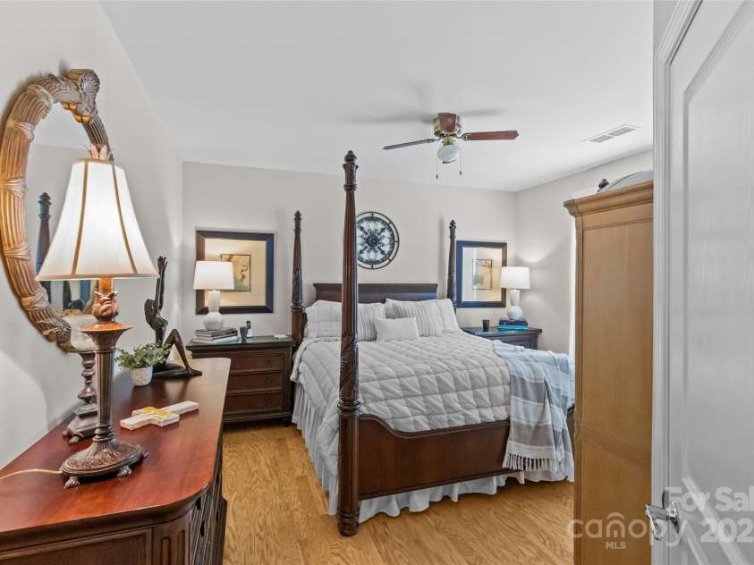 33124 Tanager Court, Fort Mill, SC 29707.  MLS# CAR4276689, YatesRealty ID 24021. Primary Suite