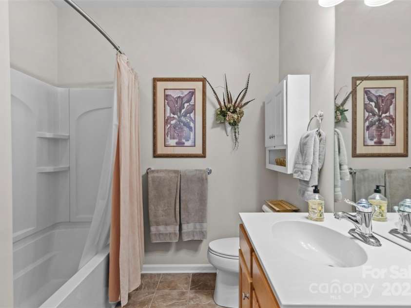 33124 Tanager Court, Fort Mill, SC 29707.  MLS# CAR4276689, YatesRealty ID 24021. Secondary bath