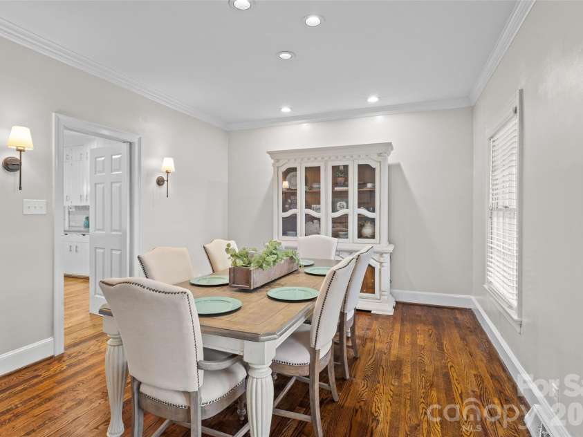 2520 Wooten Road, Chester, SC 29706.  MLS# CAR4384506, YatesRealty ID 24025. Formal Dining