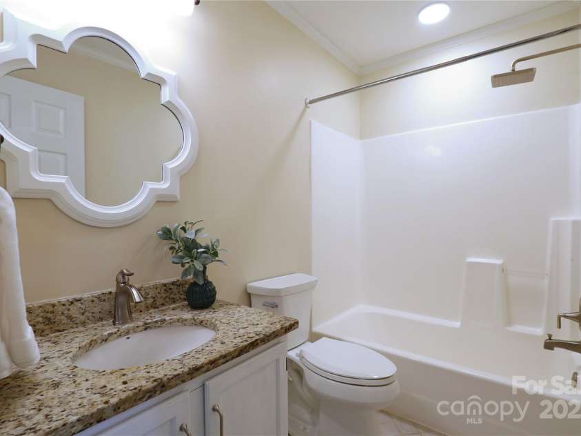 8829 Gelligum Drive, Charlotte, NC 28277.  MLS# CAR4275975, YatesRealty ID 24025. 