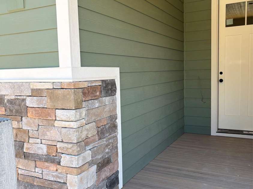 148 Triple Fairways Drive, Hendersonville, NC 28739.  MLS# CAR4383707, YatesRealty ID 24026. Exterior Features