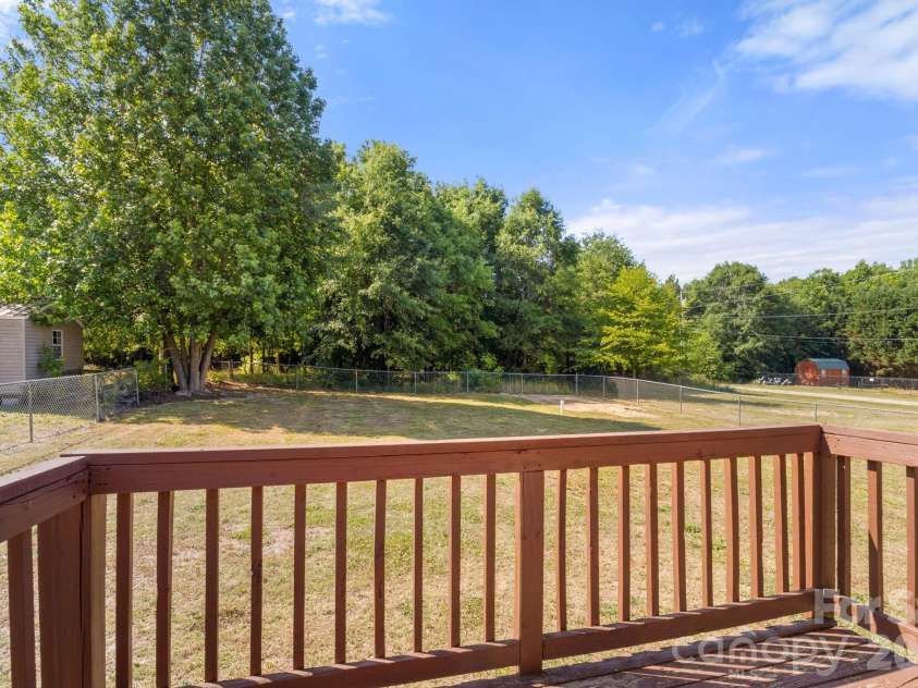 1502 Main Street, Cherryville, NC 28021.  MLS# CAR4384202, YatesRealty ID 24029. 