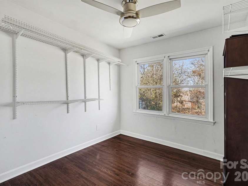 420 Colony Acres Drive, Charlotte, NC 28217.  MLS# CAR4335694, YatesRealty ID 2403. 