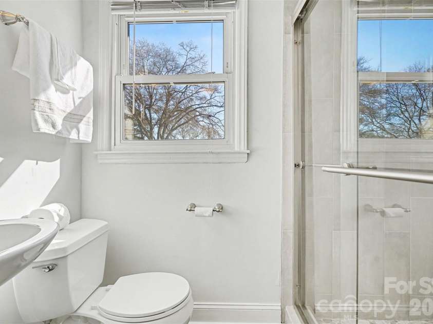 420 Colony Acres Drive, Charlotte, NC 28217.  MLS# CAR4335694, YatesRealty ID 2403. 