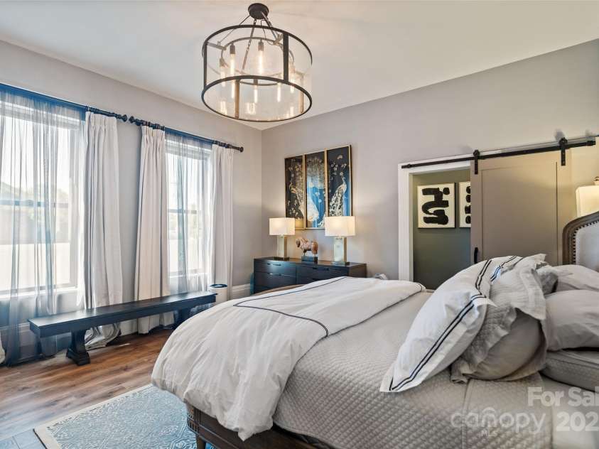 311 Oakland Avenue, Rock Hill, SC 29730.  MLS# CAR4276399, YatesRealty ID 24032. 