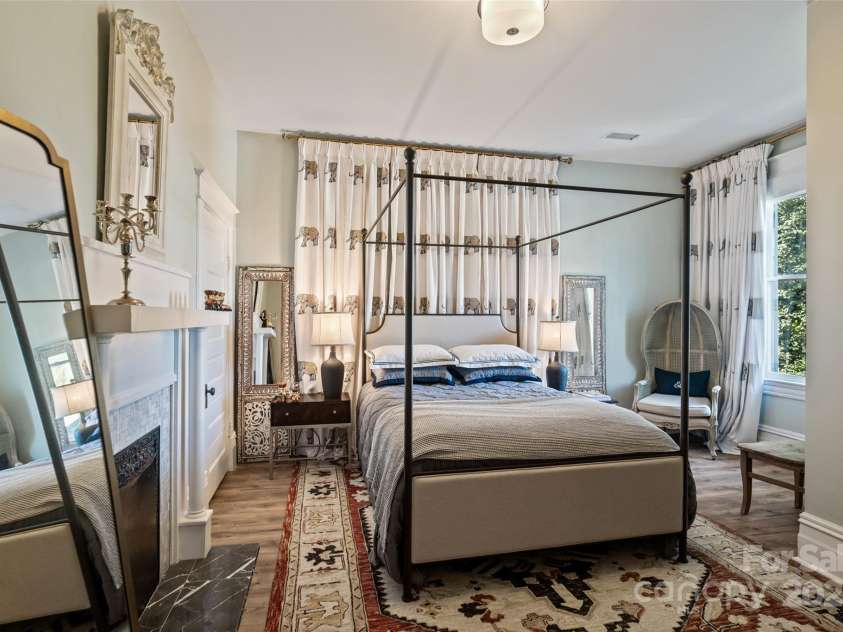 311 Oakland Avenue, Rock Hill, SC 29730.  MLS# CAR4276399, YatesRealty ID 24032. 