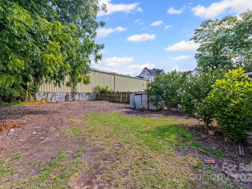 108 Walker Street, Chester, SC 29706.  MLS# CAR4277990, YatesRealty ID 24033. 