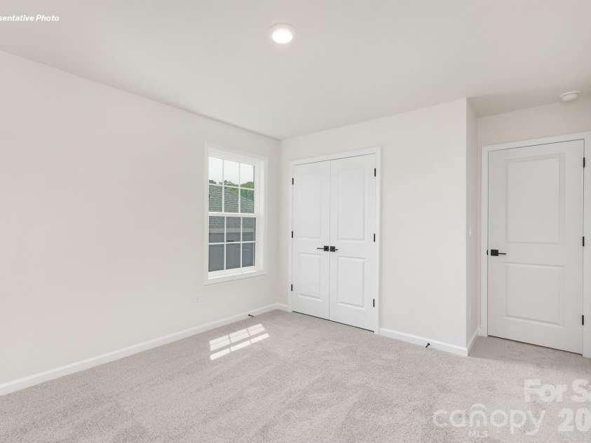 2852 Atwater Pond Circle, Denver, NC 28037.  MLS# CAR4384547, YatesRealty ID 24034. 