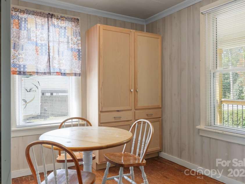 435 Stirewalt Road, China Grove, NC 28023.  MLS# CAR4273185, YatesRealty ID 24034. Dining room