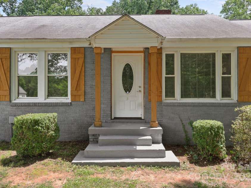 435 Stirewalt Road, China Grove, NC 28023.  MLS# CAR4273185, YatesRealty ID 24034. Front of the home