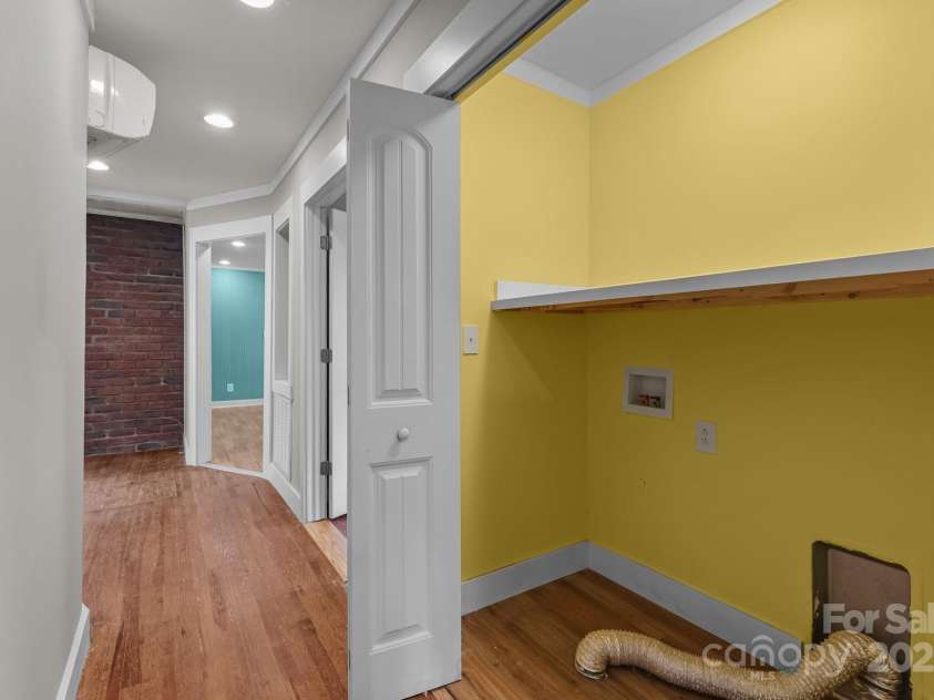 435 Stirewalt Road, China Grove, NC 28023.  MLS# CAR4273185, YatesRealty ID 24034. Laundry closet