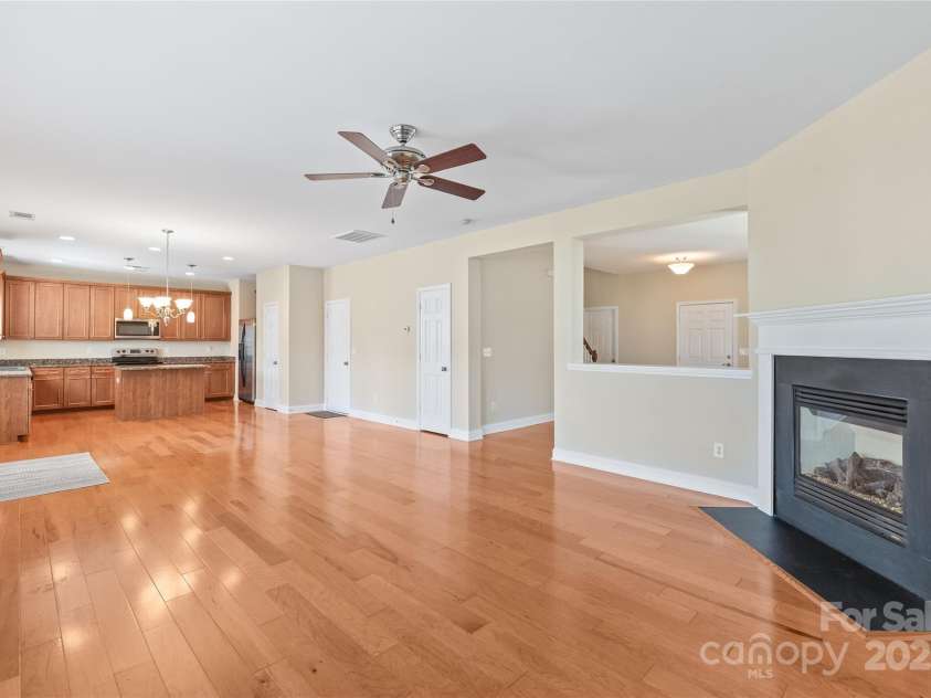 120 Waterlynn Club Drive, Mooresville, NC 28117.  MLS# CAR4273413, YatesRealty ID 24035. 