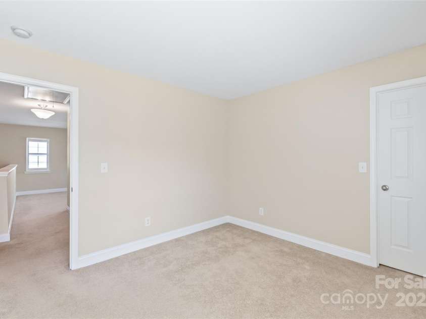 120 Waterlynn Club Drive, Mooresville, NC 28117.  MLS# CAR4273413, YatesRealty ID 24035. 