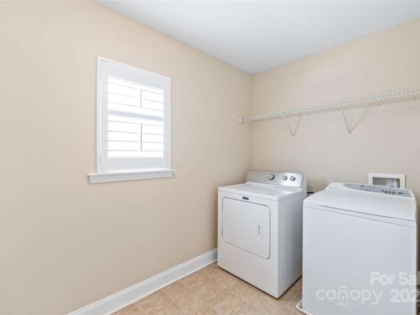 120 Waterlynn Club Drive, Mooresville, NC 28117.  MLS# CAR4273413, YatesRealty ID 24035. 