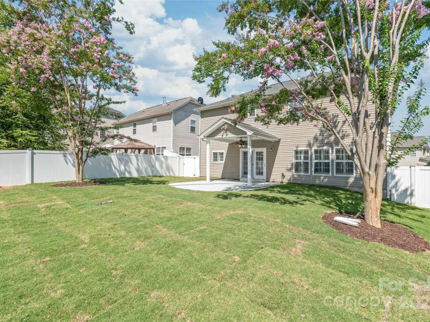 120 Waterlynn Club Drive, Mooresville, NC 28117.  MLS# CAR4273413, YatesRealty ID 24035. 