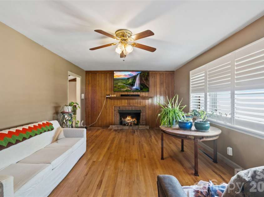 75 Hawthorne Drive, Brevard, NC 28712.  MLS# CAR4384254, YatesRealty ID 24035. Living Room