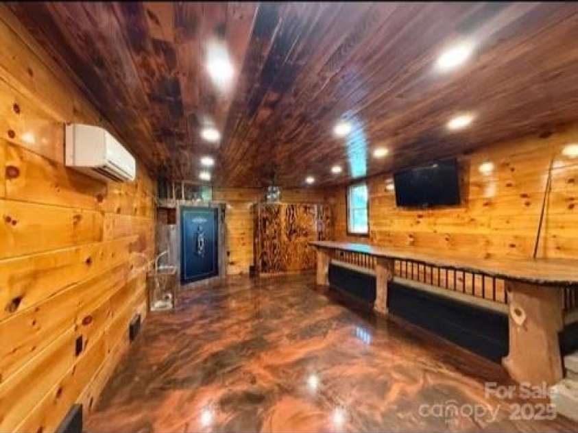 148 Barium Lane, Statesville, NC 28677.  MLS# CAR4275924, YatesRealty ID 24036. Bonus Room