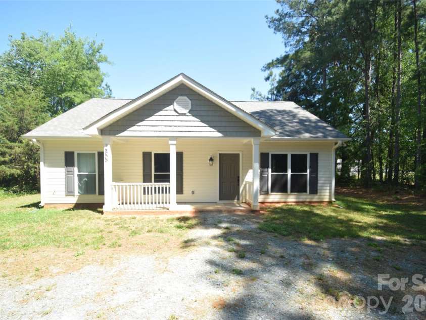 2809 Shiloh Unity Road, Lancaster, SC 29720.  MLS# CAR4384470, YatesRealty ID 24036. 