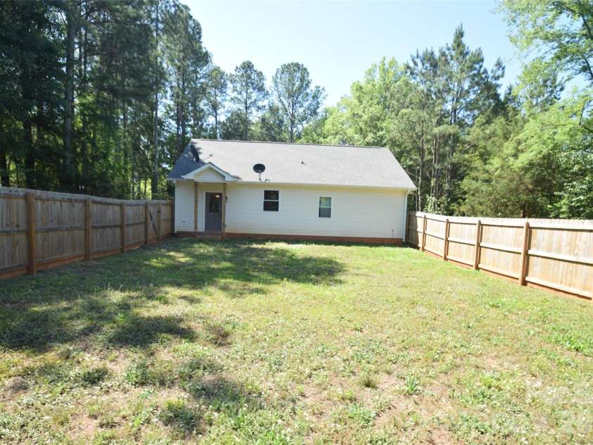 2809 Shiloh Unity Road, Lancaster, SC 29720.  MLS# CAR4384470, YatesRealty ID 24036. 