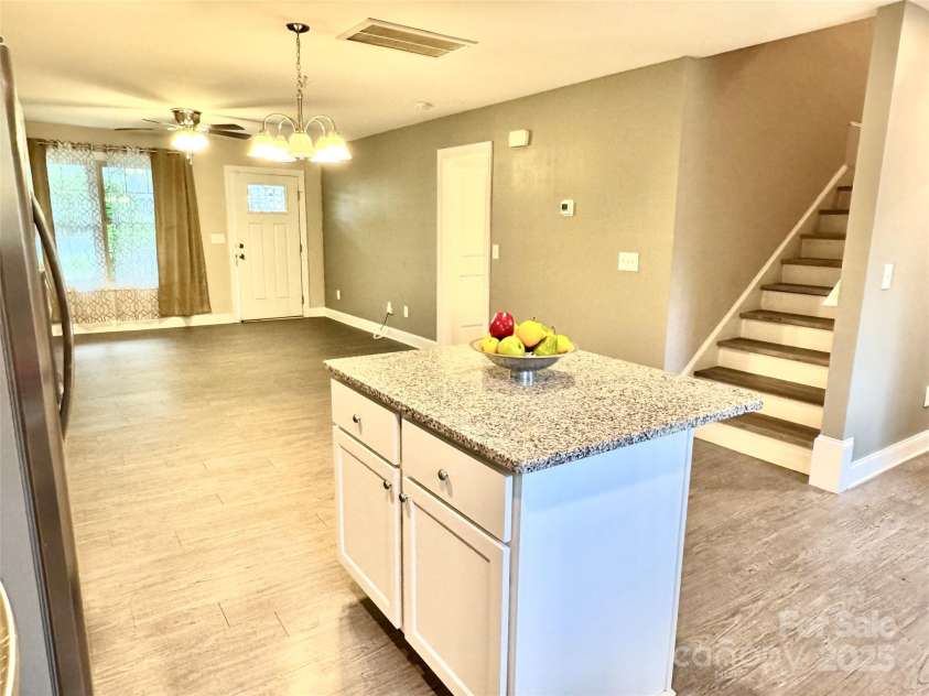 212 Old Centergrove Road, Kannapolis, NC 28083.  MLS# CAR4277117, YatesRealty ID 24038. 