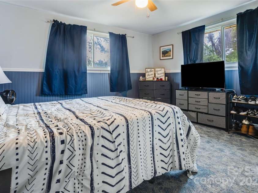 143 College Street, Stanley, NC 28164.  MLS# CAR4277276, YatesRealty ID 24039. 