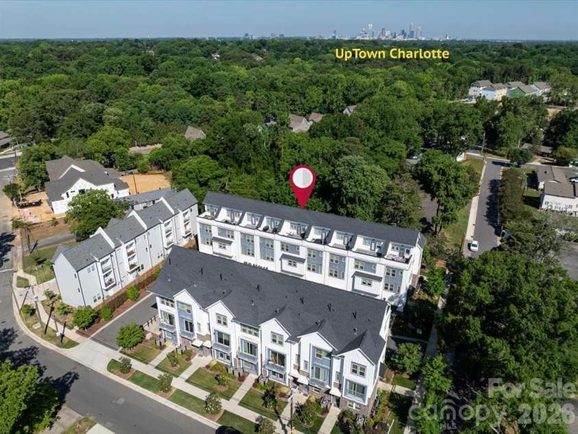4136 Castleton Road, Charlotte, NC 28211.  MLS# CAR4381124, YatesRealty ID 24040. Located in the popular Cotswold community with easy access to Uptown Charlotte.