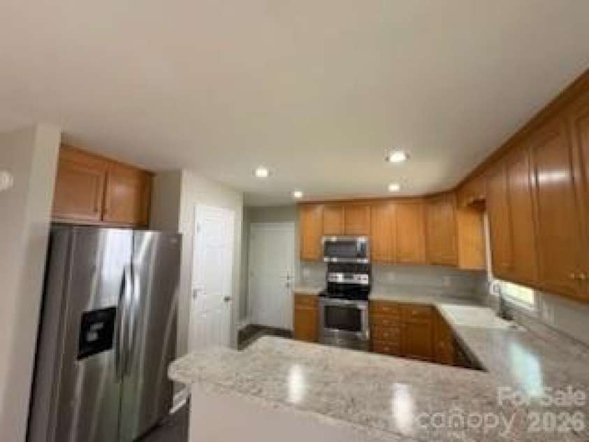 150 Ridge Run Drive, Statesville, NC 28625.  MLS# CAR4384012, YatesRealty ID 24041. 