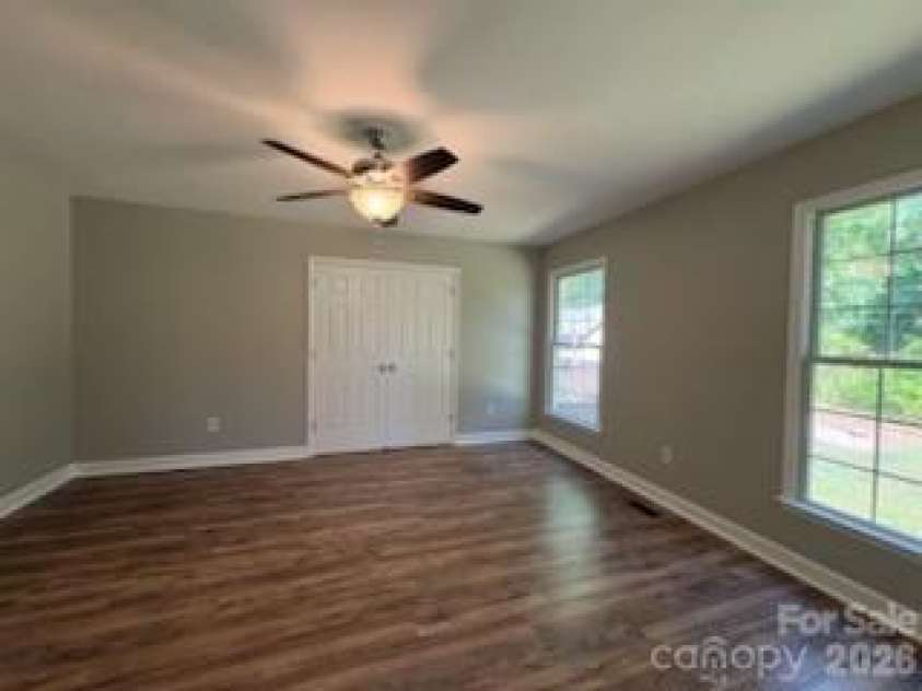 150 Ridge Run Drive, Statesville, NC 28625.  MLS# CAR4384012, YatesRealty ID 24041. 