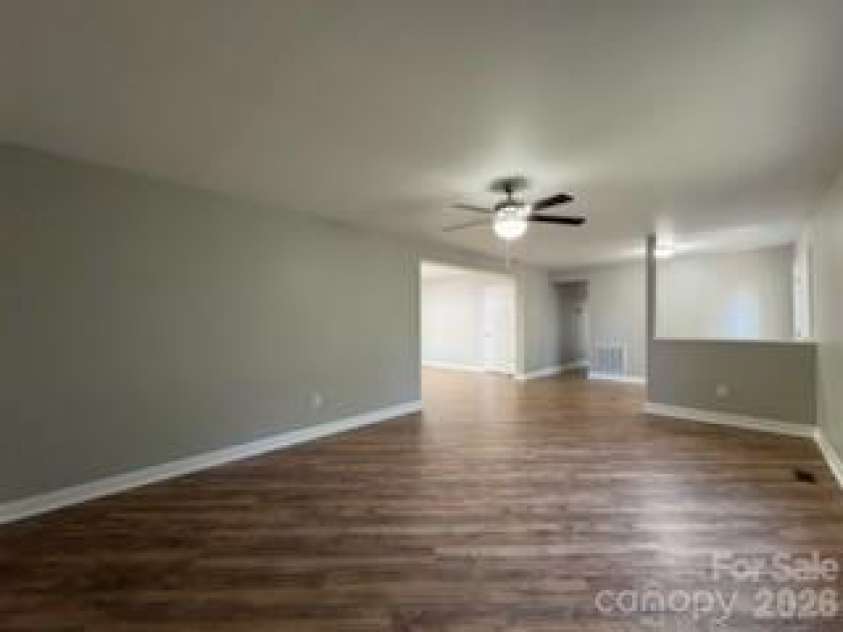 150 Ridge Run Drive, Statesville, NC 28625.  MLS# CAR4384012, YatesRealty ID 24041. 