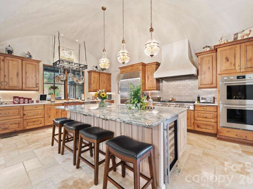 959 & 957 Dave Whitaker Road, Horse Shoe, NC 28742.  MLS# CAR4377826, YatesRealty ID 24042. 