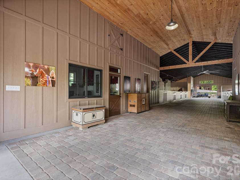 959 & 957 Dave Whitaker Road, Horse Shoe, NC 28742.  MLS# CAR4377826, YatesRealty ID 24042. 