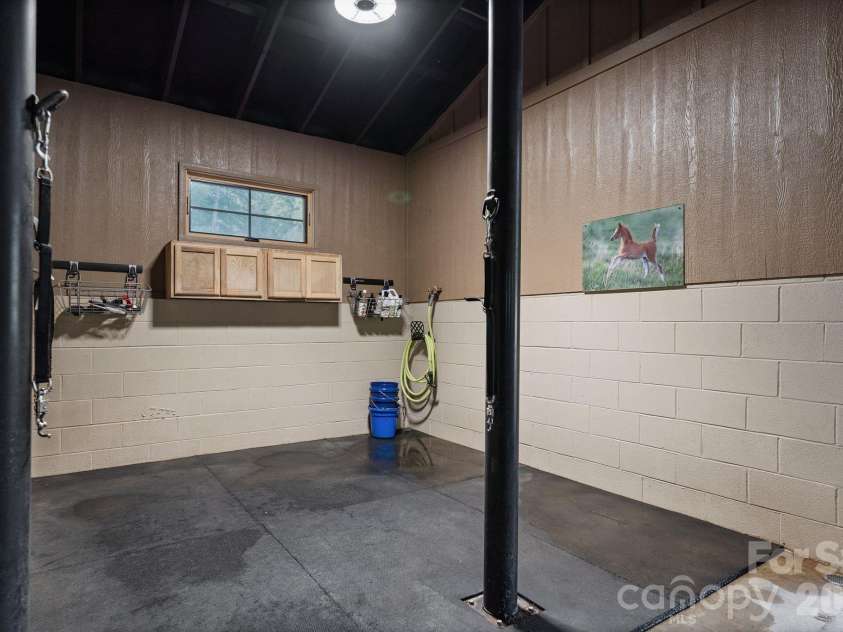 959 & 957 Dave Whitaker Road, Horse Shoe, NC 28742.  MLS# CAR4377826, YatesRealty ID 24042. 