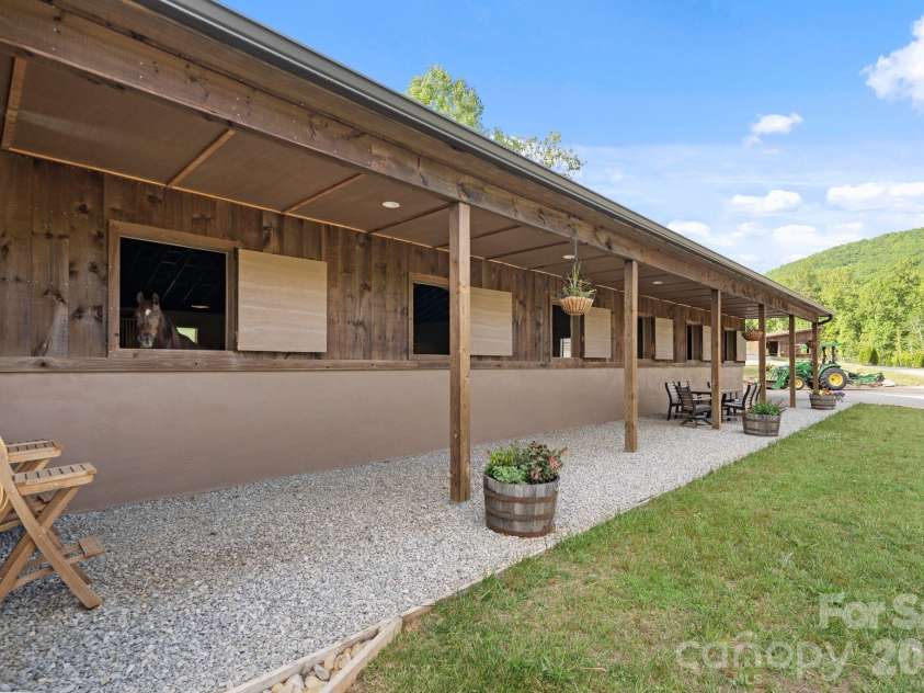 959 & 957 Dave Whitaker Road, Horse Shoe, NC 28742.  MLS# CAR4377826, YatesRealty ID 24042. 