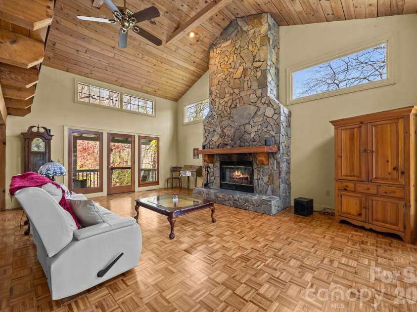 63 Chestnut Forest Road, Fairview, NC 28730.  MLS# CAR4379100, YatesRealty ID 24043. 