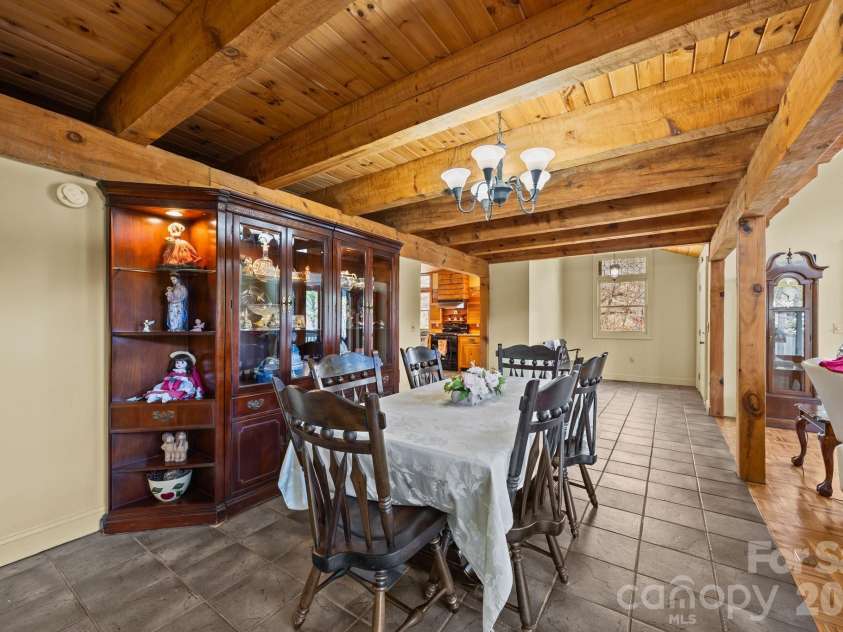 63 Chestnut Forest Road, Fairview, NC 28730.  MLS# CAR4379100, YatesRealty ID 24043. 