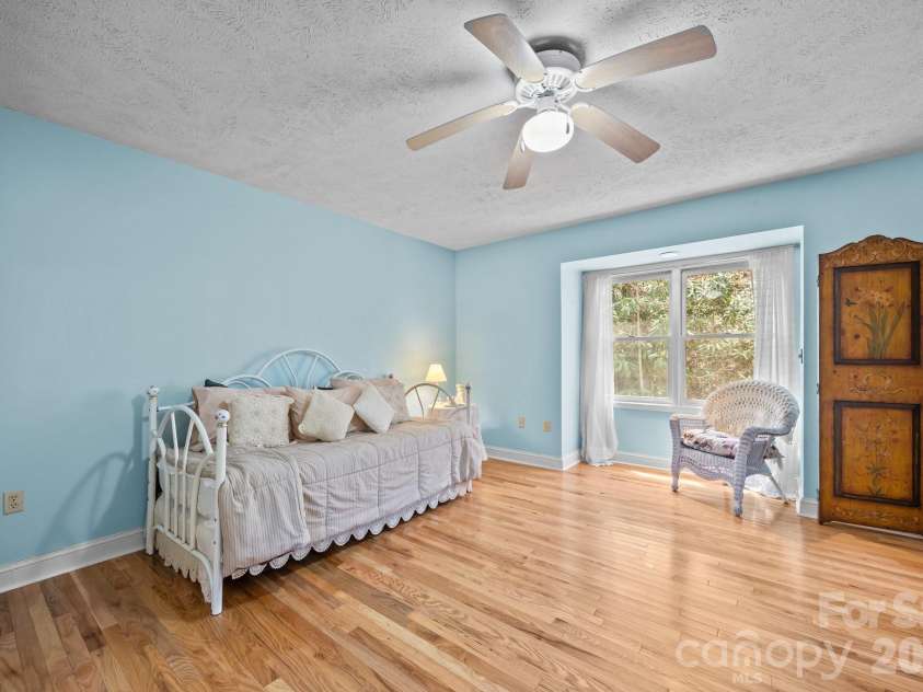 63 Chestnut Forest Road, Fairview, NC 28730.  MLS# CAR4379100, YatesRealty ID 24043. 