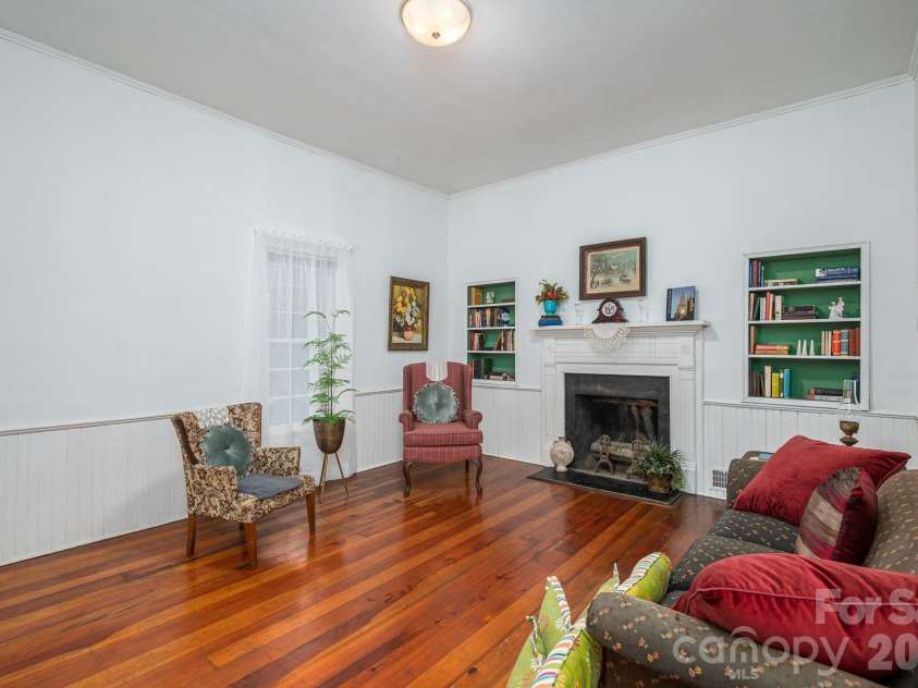 160 Patterson Road, Kings Mountain, NC 28086.  MLS# CAR4384620, YatesRealty ID 24044. 