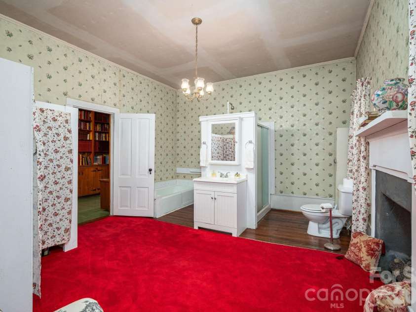 160 Patterson Road, Kings Mountain, NC 28086.  MLS# CAR4384620, YatesRealty ID 24044. 