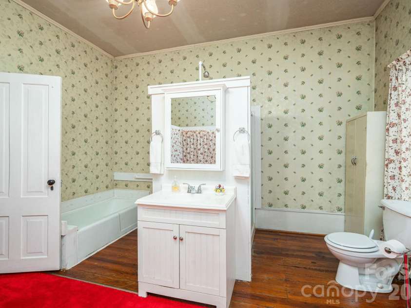 160 Patterson Road, Kings Mountain, NC 28086.  MLS# CAR4384620, YatesRealty ID 24044. 