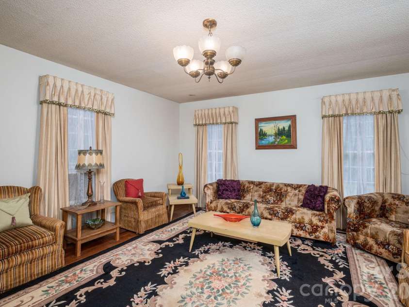 160 Patterson Road, Kings Mountain, NC 28086.  MLS# CAR4384620, YatesRealty ID 24044. 