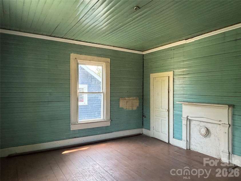 507 Park Avenue, Salisbury, NC 28144.  MLS# CAR4378022, YatesRealty ID 24045. 
