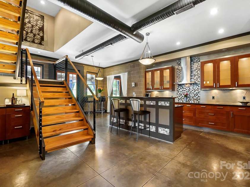 14701 Cabarrus Road, Mint Hill, NC 28227.  MLS# CAR4260366, YatesRealty ID 24046. Kitchen